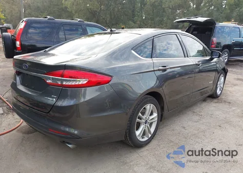 2018 Ford Fusion Hybrid Se z USA, uszkodzony, nr VIN 3FA6P0LUXJR274754